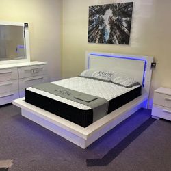 White LED Queen Bedroom Set.    Bed, Dresser, Mirror, Nightstand