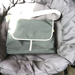 Medela Metro Bag for Breast Pump in Style Advanced Shoulder BAG ONLY