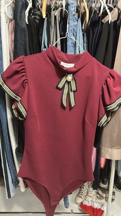 Jasmine  Junior size (M) Excellent condition