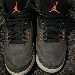 Black And Orange Jordan’s 