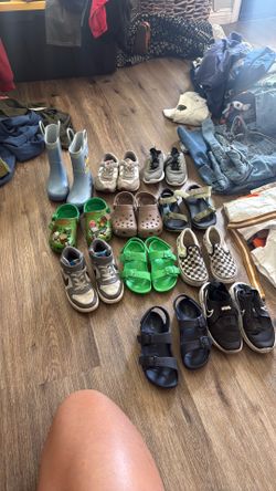 Boy shoes