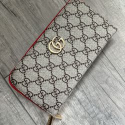 Gucci Wallet
