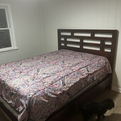 Queen Size Bed Frame 