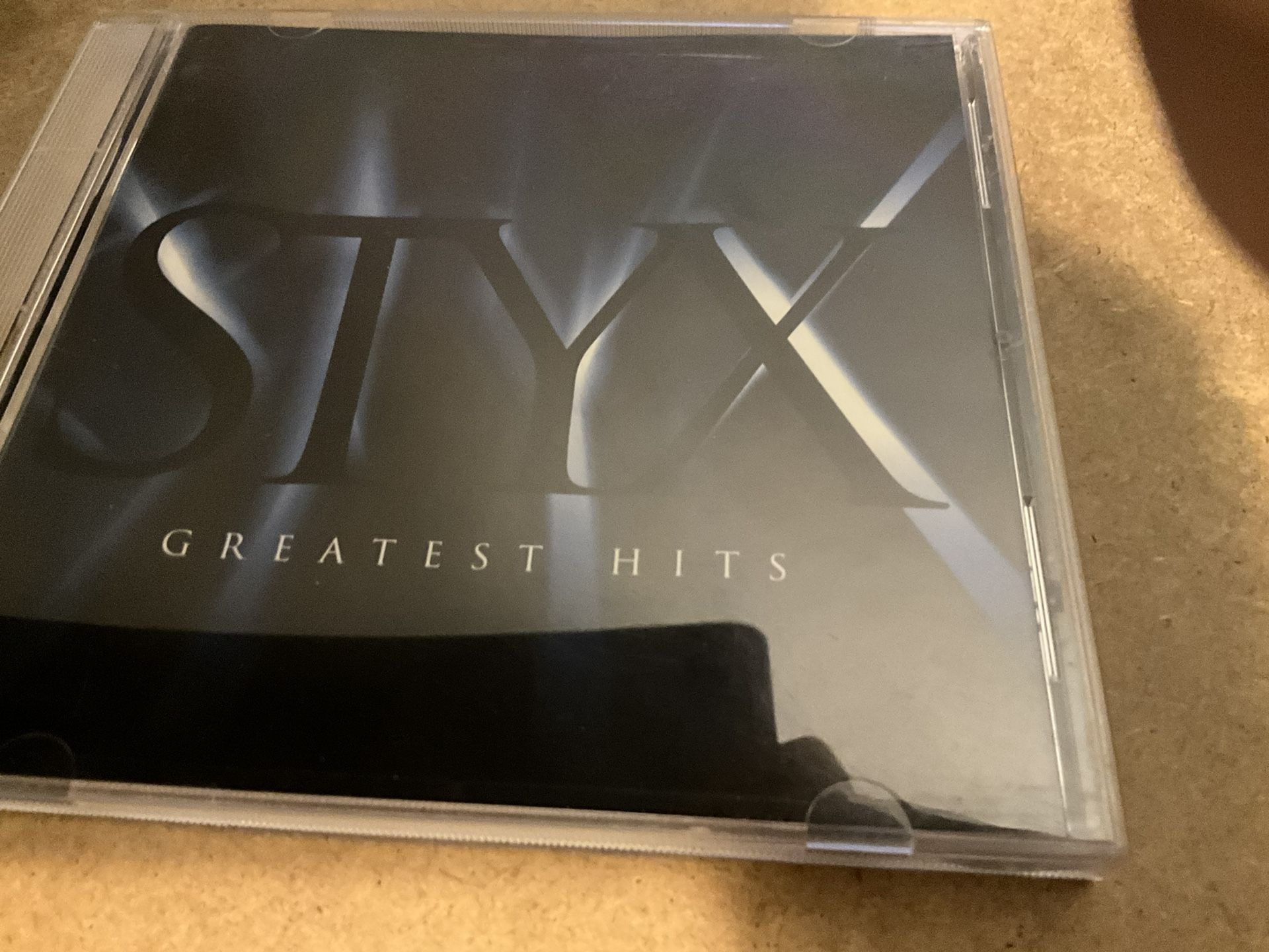 GREATEST / SUPER HITS -  STYX  -  ROCK CD 1995  -  16 TRACKS -   $4 