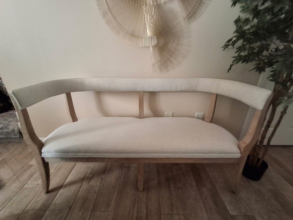 Bench. Dining /Entryway Bench.  New.  Farmhouse Style 