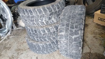 Llantas semi nuevas en buen estado