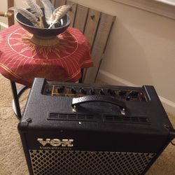 Vox Valvetronix Guitar Amp