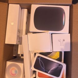 25+ Empty Apple Boxes