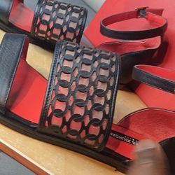 Charles Jourdan Black Lavina Sandals Sz 8.5 (Brand New)