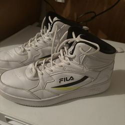 Fila Men Sneaker 11.5 New Condition