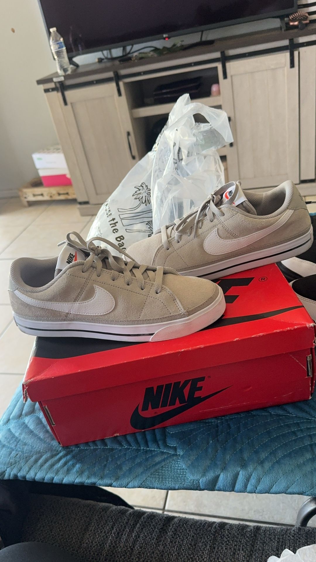 Tenis Size 7