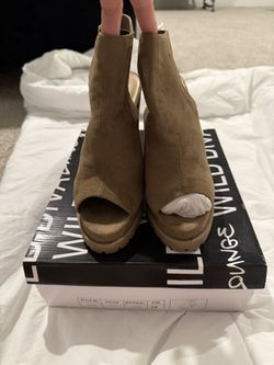 Women’s High Heel Size 10 
