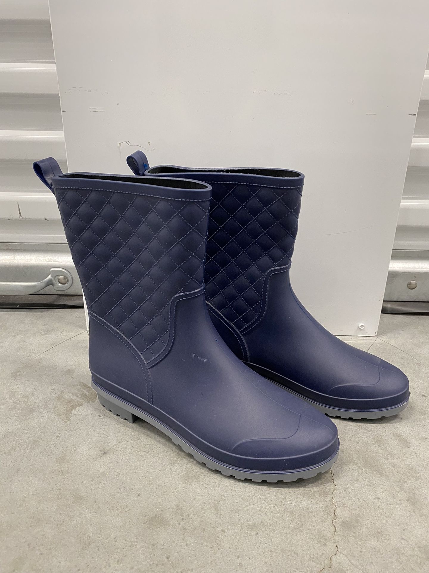 New Women’s Rain Boots Wellington Size 9 US