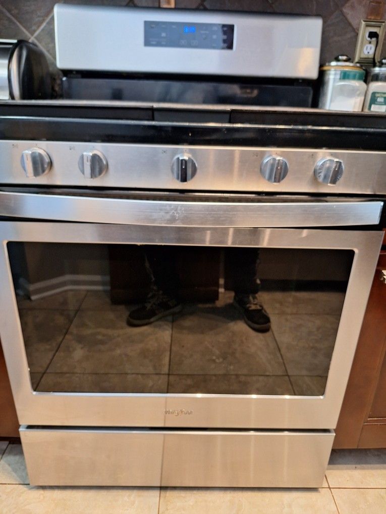 Whirlpool Gas Stove