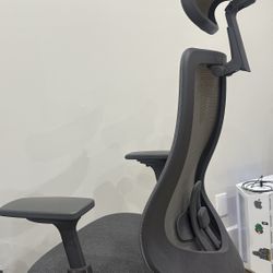 Ergonomic Office Chair 