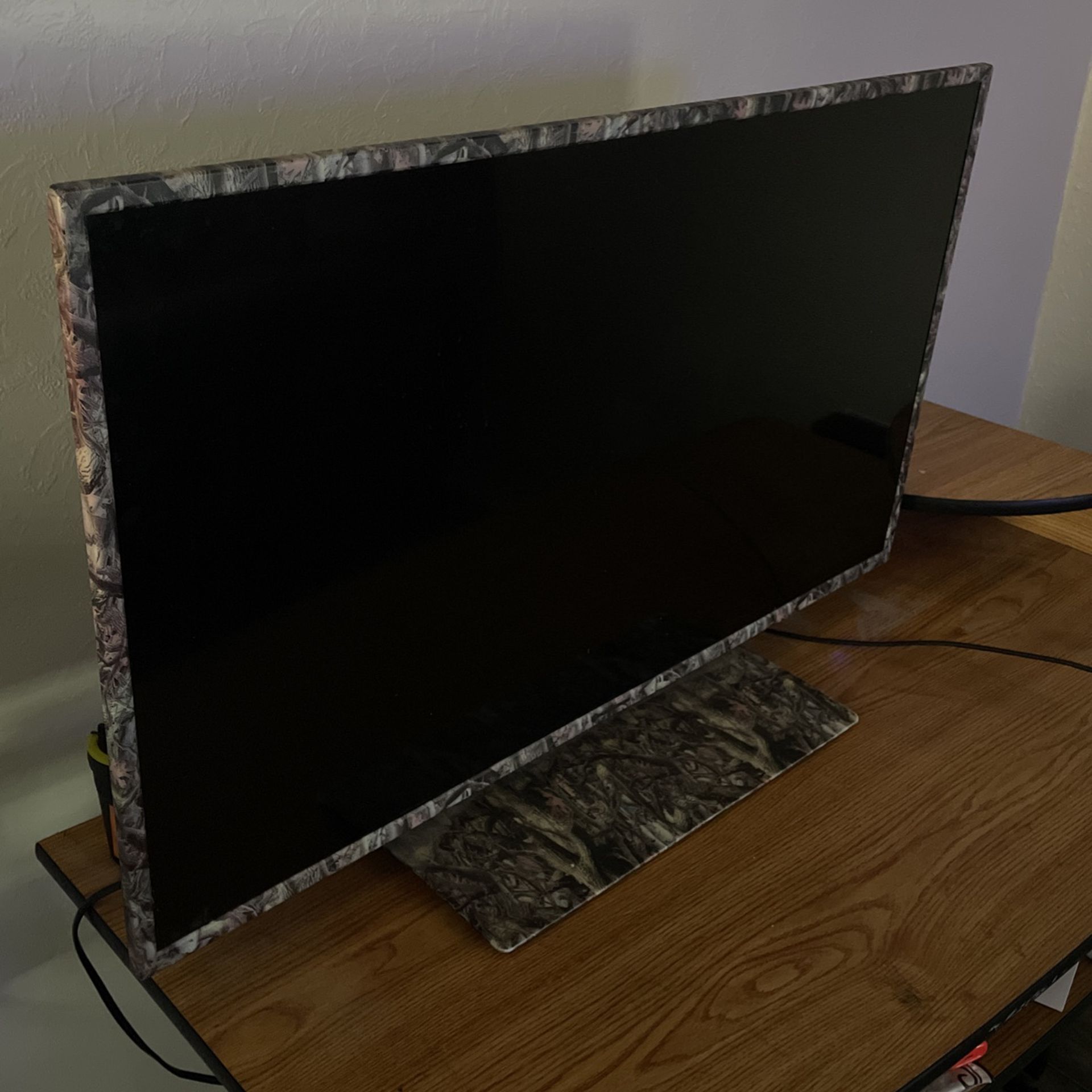 Element Flatscreen TV