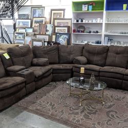 Double Reclining sectional. Excellent shape