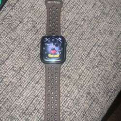Apple Watch Series 7 45mm