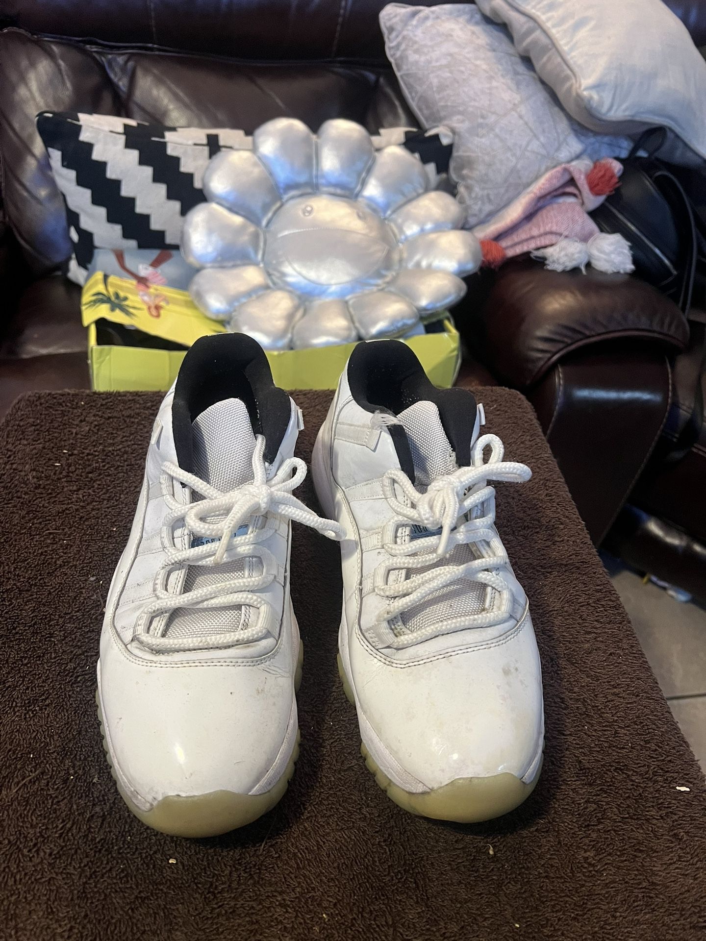 Jordan 11s Low Size 11 Men