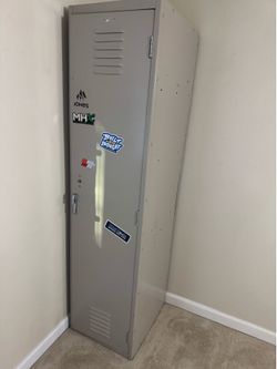 Full size locker
