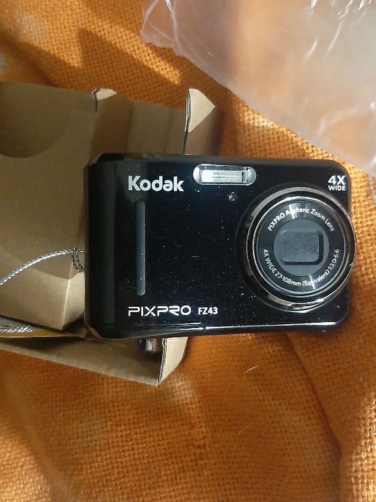 Kodak Pixpro Camera