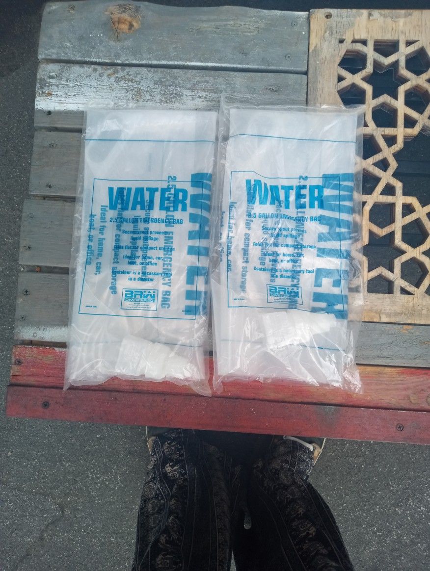 2 1/2 Emergency Water Bladders