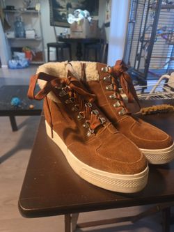 Cute Women's boots size 6.5/m