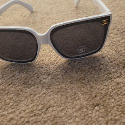 Beautiful White Sunglasses 