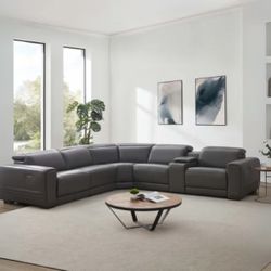 6 Pc Modular Leather Power Reclining Sectional with Power Headrests(New)