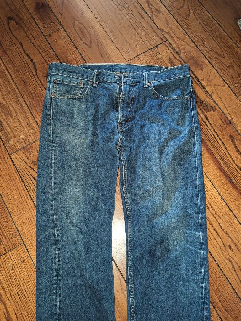 Guys Jeans 38 X 30 