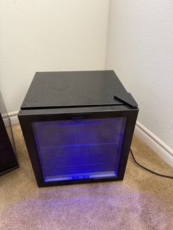 Mini fridge