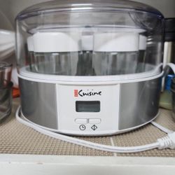 Euro Cuisine Yogurt Maker - YMX650 Automatic Digital Yogurt Maker Machine with Set Temperature 