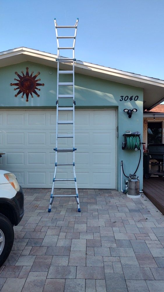 Cosco 17 Ft Aluminum Extension Ladder