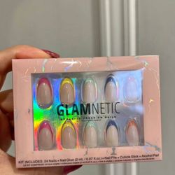Glamnetic Press On Nails - Sprinkle French Tips
