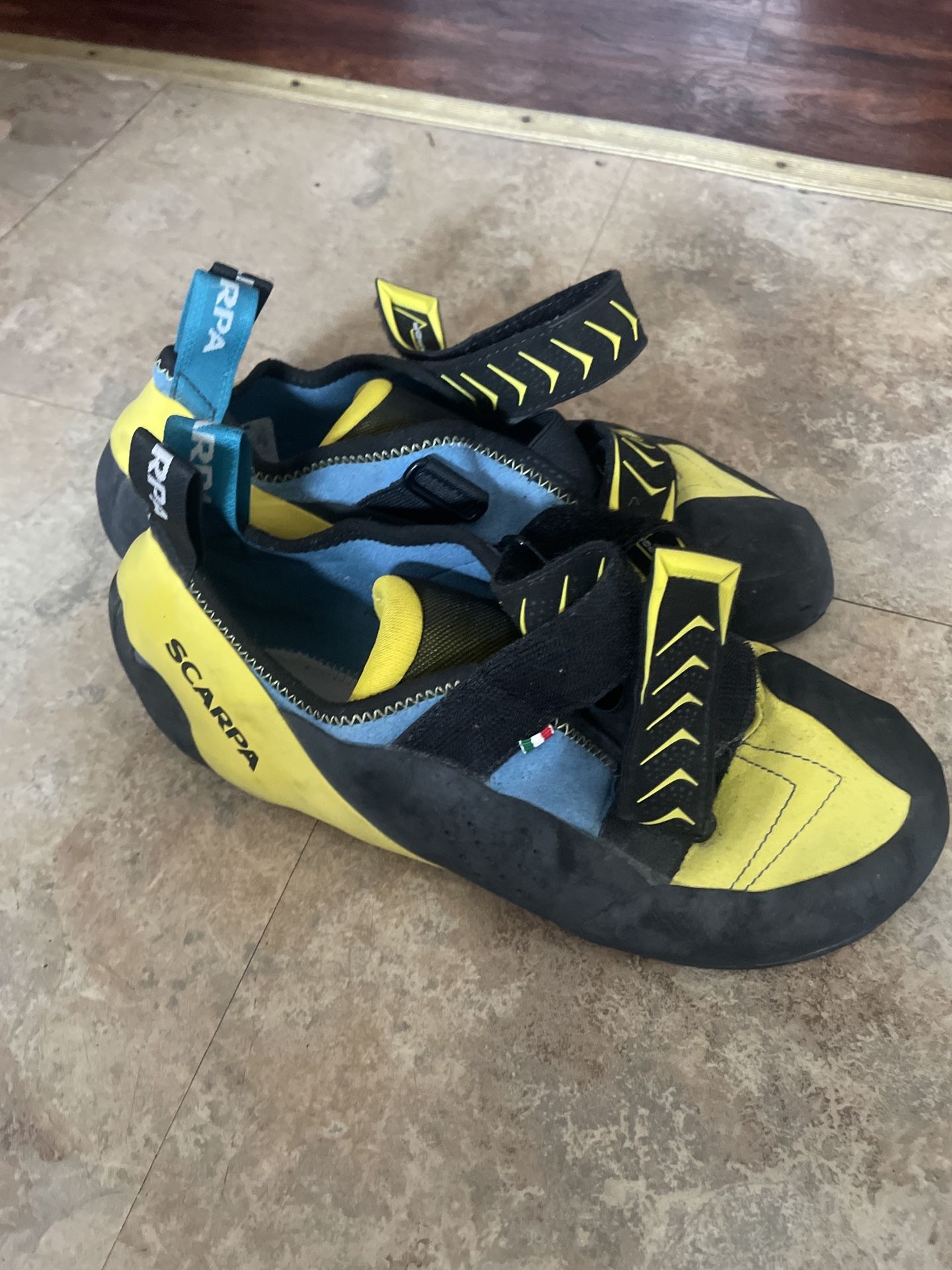 Scarpa Vapor V Climbing Shoes - Gently Used, Size 45.5