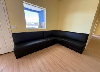 Custom Furniture Built for Restaurants, Hotels & Homes | TCL Custom Furniture