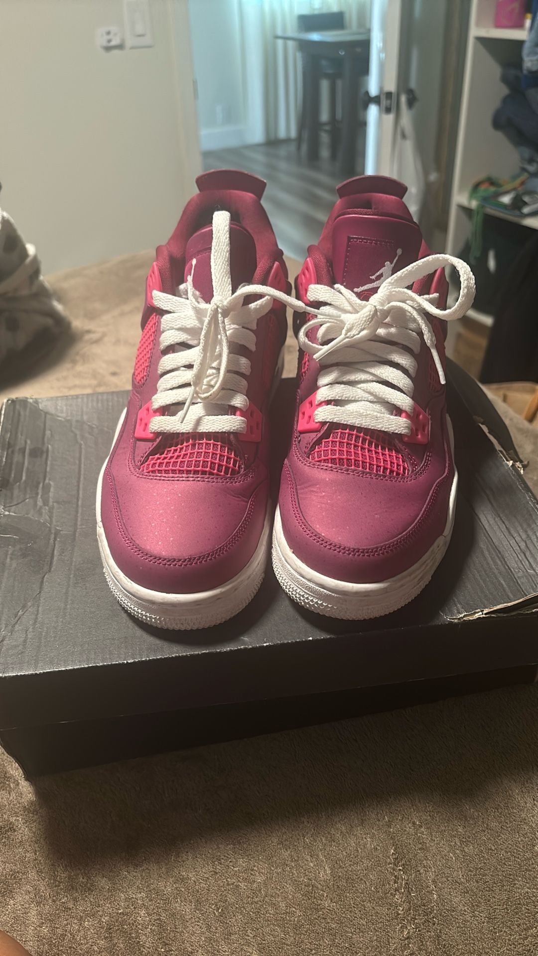 Jordan 4s Valentines Day 2019