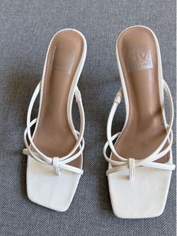 White kitten heels (Dolce Vita)