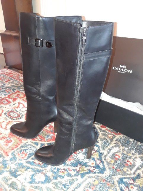 Leather Boots - Women's 