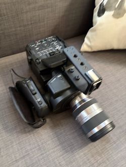 Professional SONY Cinema Camera with Lens Rig