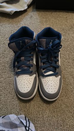 Air Jordan 1 Mid