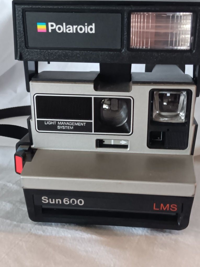 Polaroid Sun 600 Tms Camera