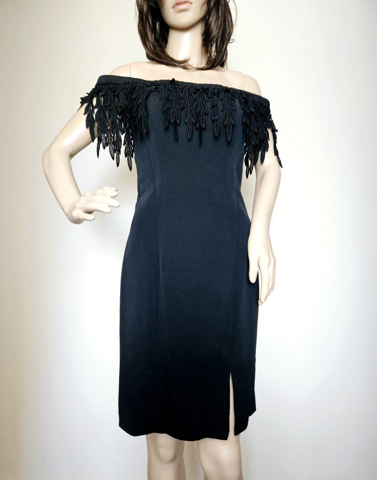BB COLLECTIONS 90s Little Black Dress Off the Shoulders Lace Applique Fringe Black Cocktail Dress 6 S