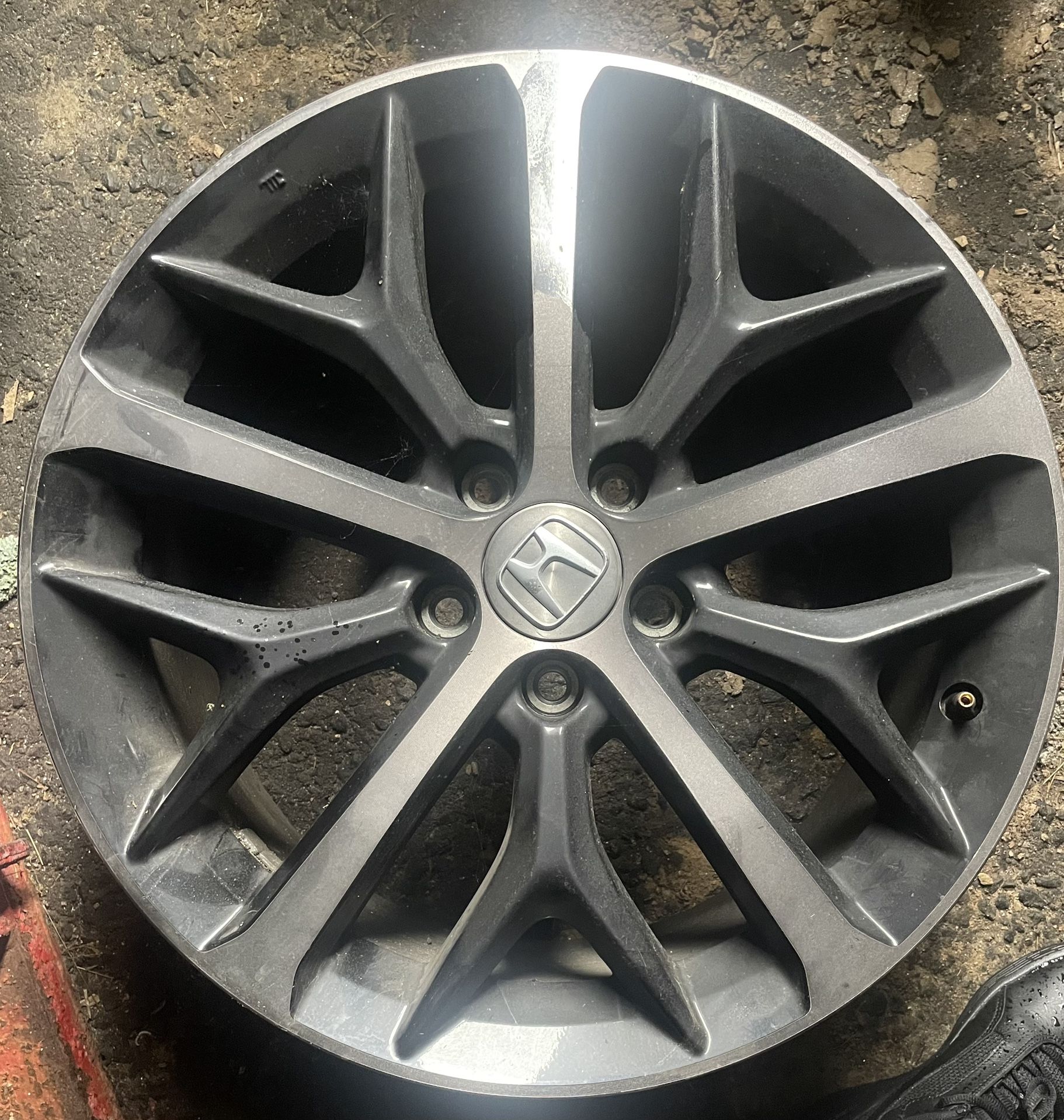 2020 Honda Civic touring Wheels