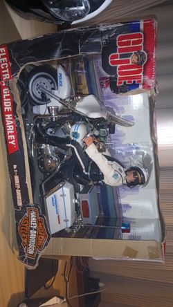 2001 Hasbro G.I. Joe, 1/6 Scale 12" Figure, Harley-Davidson Electra Glide, and Metropolitan Police