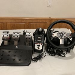 Logitech G25 Racing Wheel/Pedals/Shifter with Power Supply