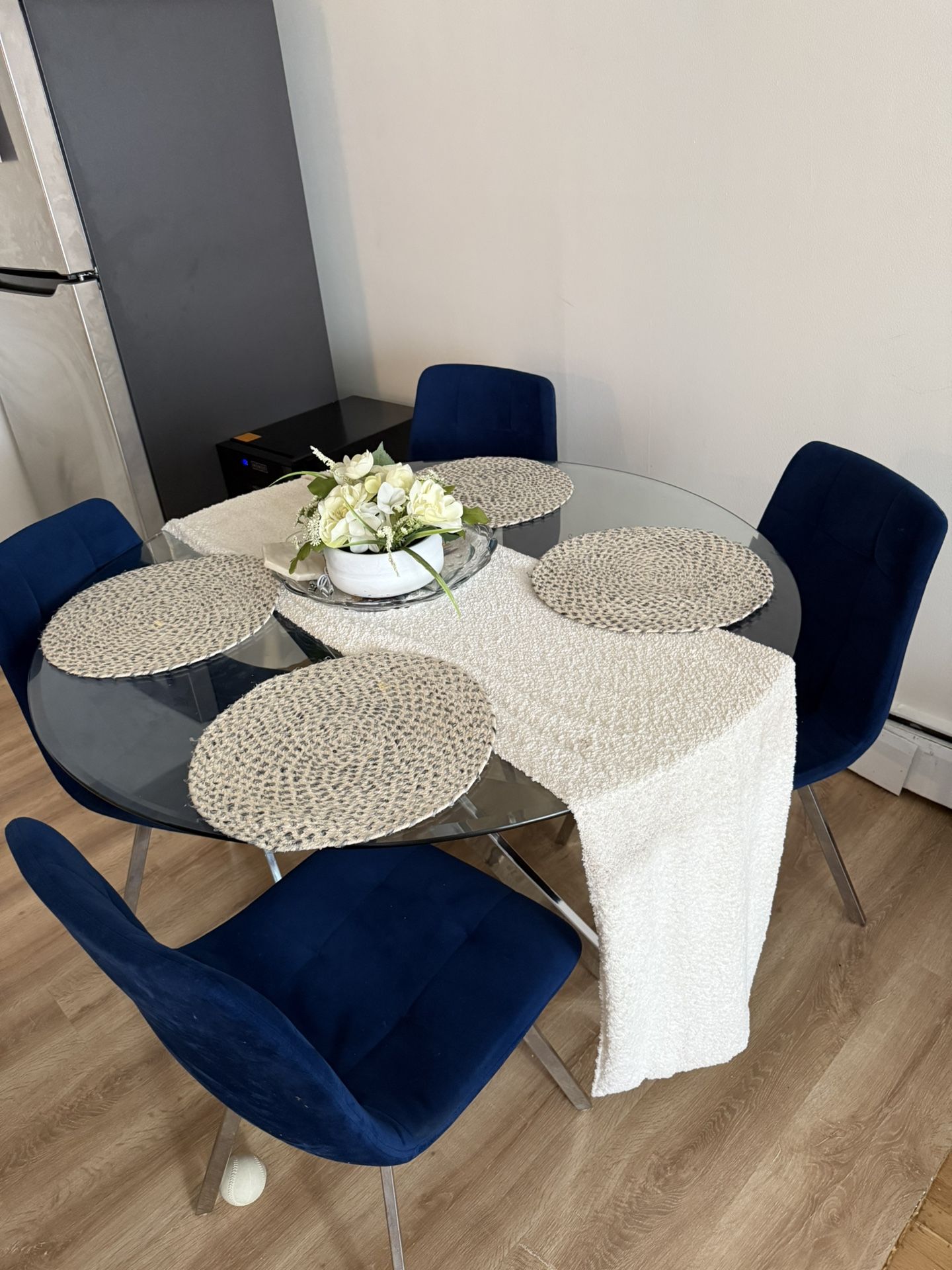 Dining Table With Chairs