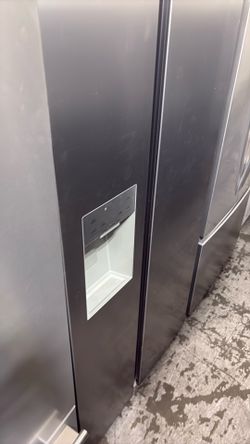 Hisense side-by-side refrigerator