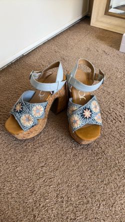 Women shoes