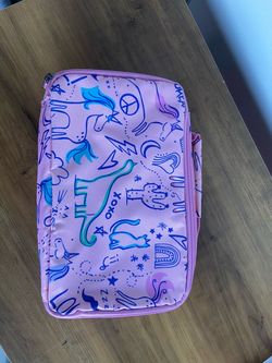 Small Pink Unicorn Print Zip Lunchbox